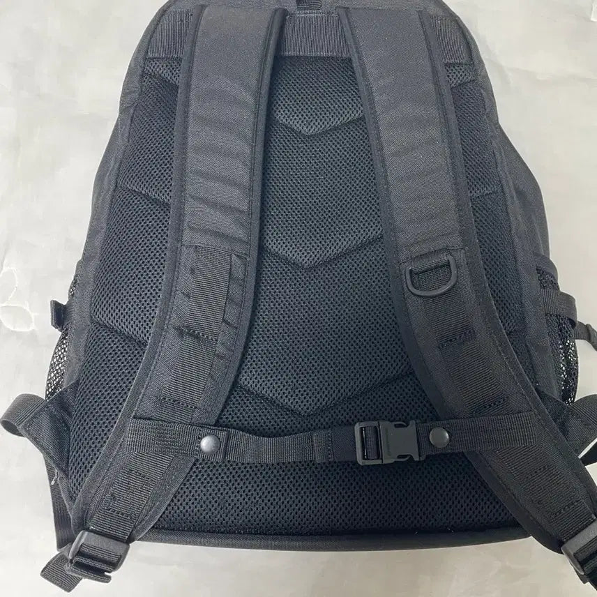 [BUNJANG] Le Coq Sportif Black Convertible Backpack / 르꼬끄 블랙 백팩