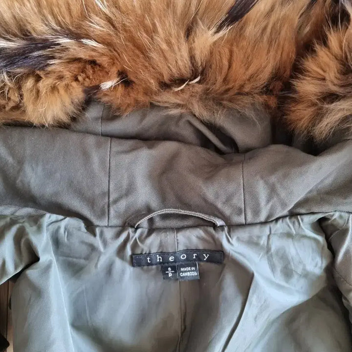 [BUNJANG] Theory Hooded Fur Vest / 정품 띠어리 후드 퍼 베스트