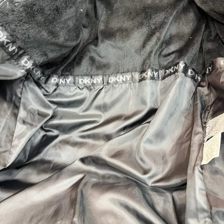 [BUNJANG] DKNY Women's Long Padded Jacket / DKNY 블랙 여성 롱패딩 벨트 스타일