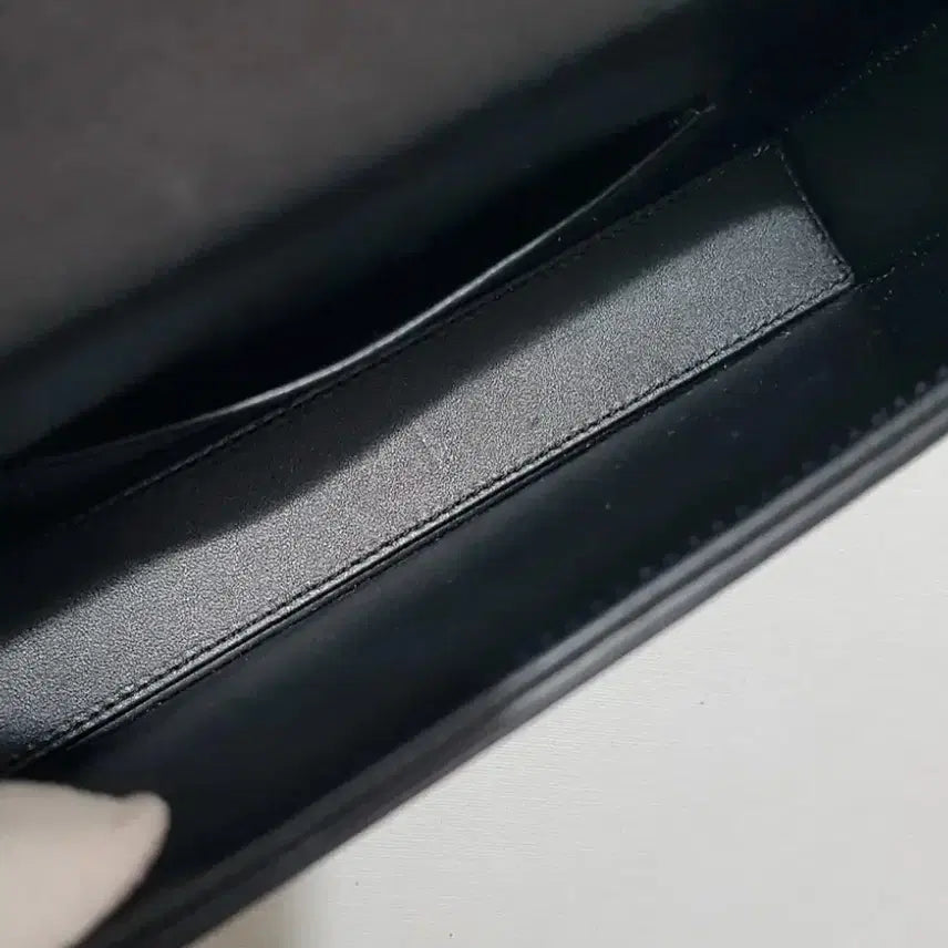 [BUNJANG] Celine Triomphe Chain Bag / 셀린느 트리오페 박스 체인백