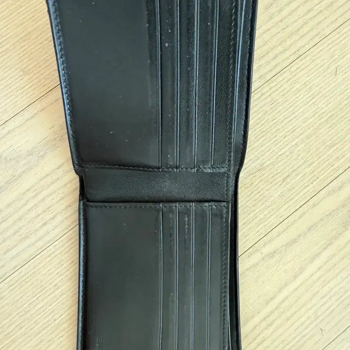 [BUNJANG] Fendi FF Logo Black Bi-fold Wallet / 펜디 블랙 FF로고 반지갑
