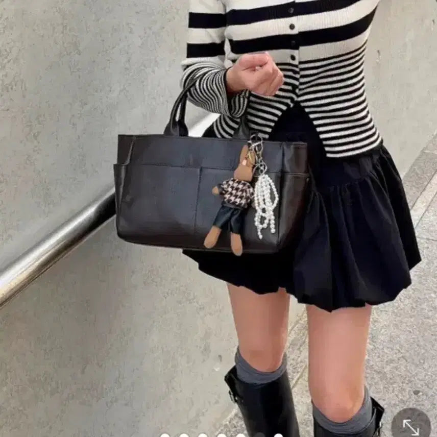 [BUNJANG] Natural Cowhide Pocket Tote Bag - Deep Brown / 천연소가죽 포켓 토트백 아이패드가방 출근백 딥브라운