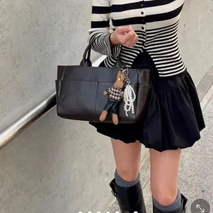 [BUNJANG] Natural Cowhide Pocket Tote Bag - Deep Brown / 천연소가죽 포켓 토트백 아이패드가방 출근백 딥브라운