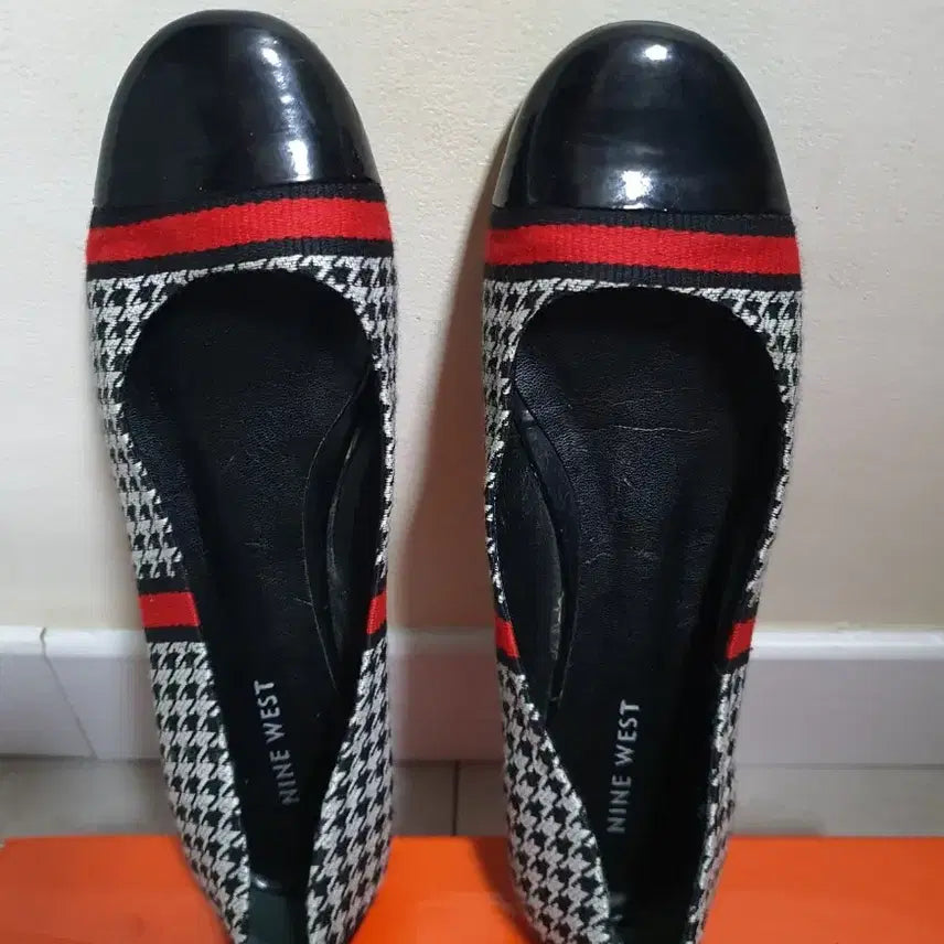 [BUNJANG] Nine West Flats Shoes (US 8.5) / Nine West 플랫 슈즈 250-255mm (US 8.5)