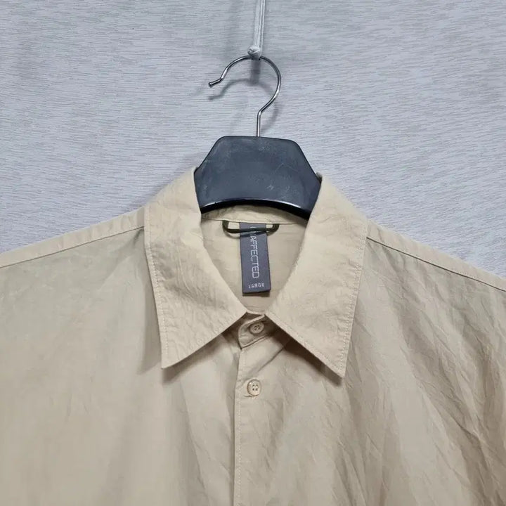[BUNJANG] Unaffected String Beige Shirt (Men's L) / 어나펙티드 스트링 셔츠 남L ㅡ0202