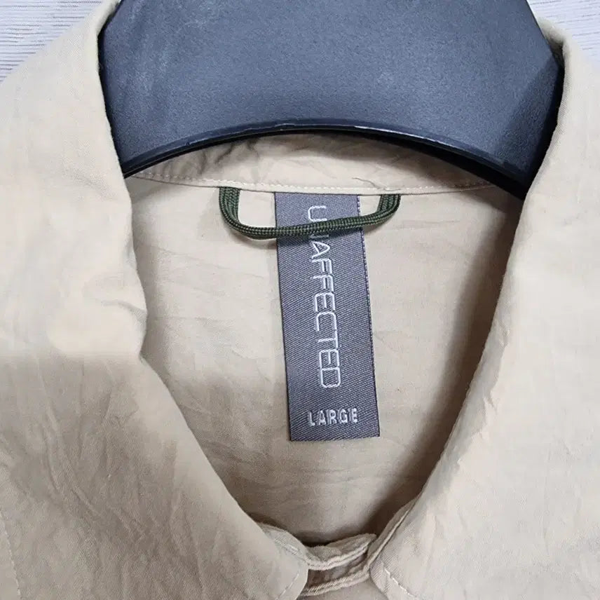 [BUNJANG] Unaffected String Beige Shirt (Men's L) / 어나펙티드 스트링 셔츠 남L ㅡ0202