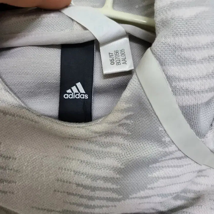[BUNJANG] Adidas Gray Pattern Hoodie / 아디다스 그레이 패턴 후드티