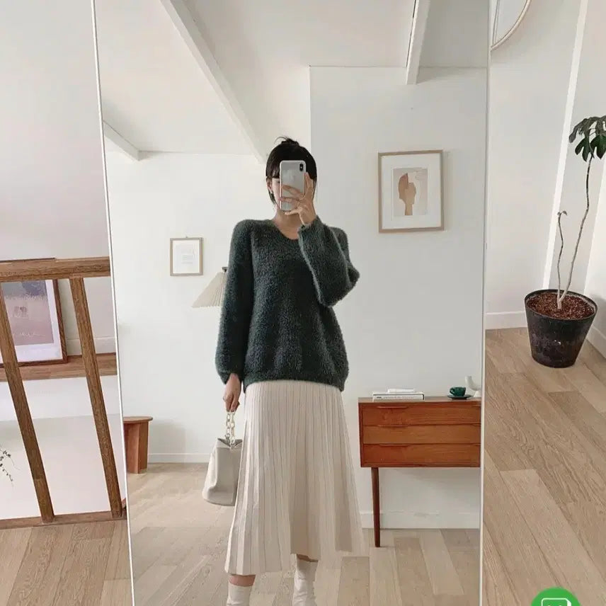 [BUNJANG] V-neck Angora Knit Sweater / 브이넥 앙고라 니트