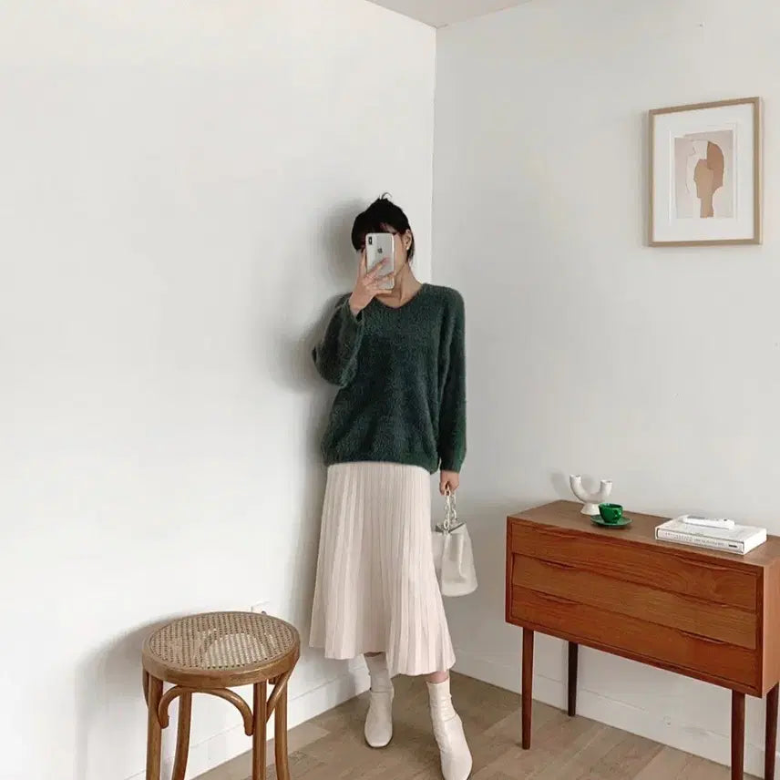 [BUNJANG] V-neck Angora Knit Sweater / 브이넥 앙고라 니트