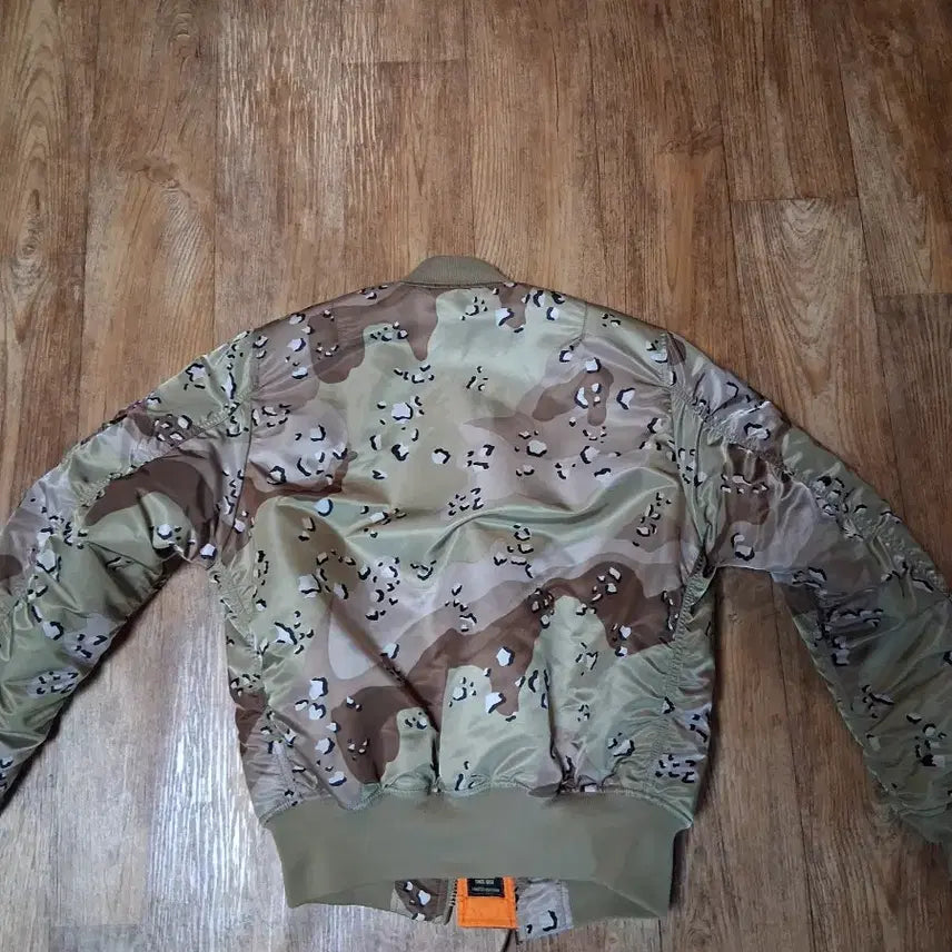 [BUNJANG] Alpha Industries MA-1 Desert Camo Bomber Jacket / 알파인더스트리 MA-1 사막 카모 (금일24시까지 가격인하)