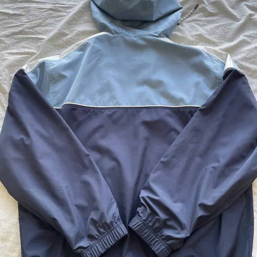 [BUNJANG] Coach Windbreaker Jacket / L) 코치 바람막이 팝니다