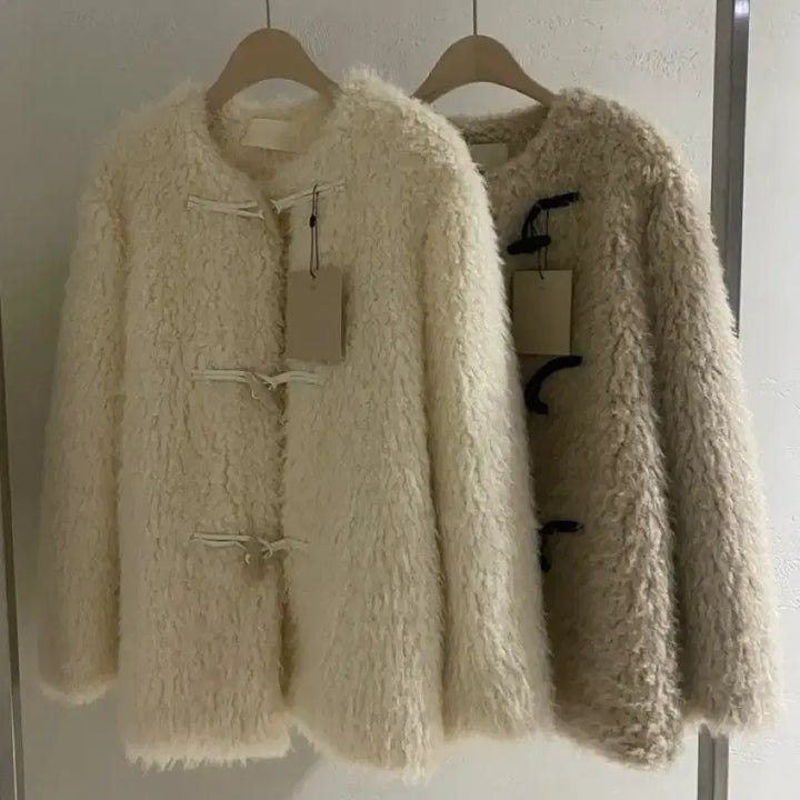 [BUNJANG] Unspecified Beige Fur Jacket / 더플 퍼자켓