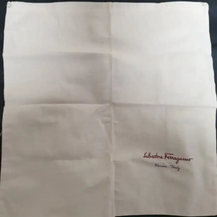 [SOLD OUT] 페라가모 토트백