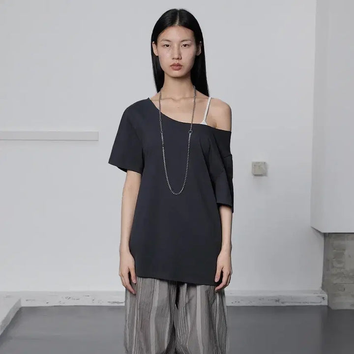 [BUNJANG] Seric One Shoulder Loose Top / 세릭 one shoulder loose 택포