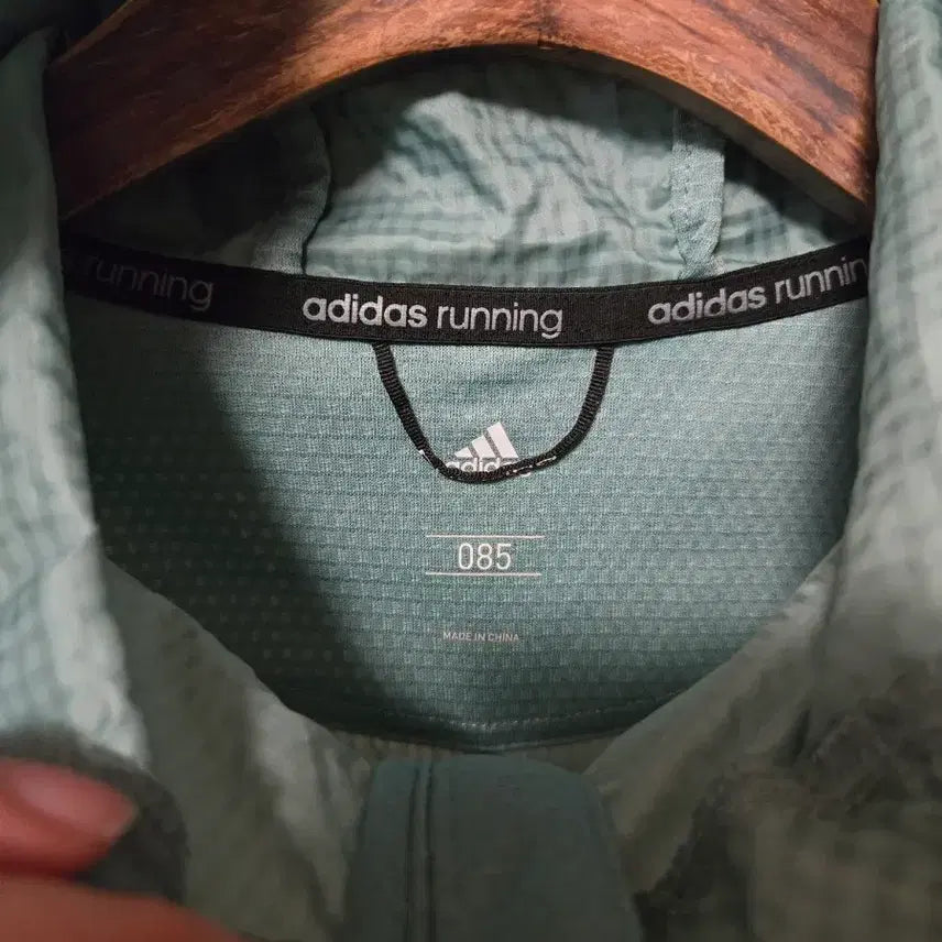 [BUNJANG] Adidas Running Windbreaker Jacket (Mint, 85) / [85] 아디다스 런닝 후드 바람막이 자켓 런닝복