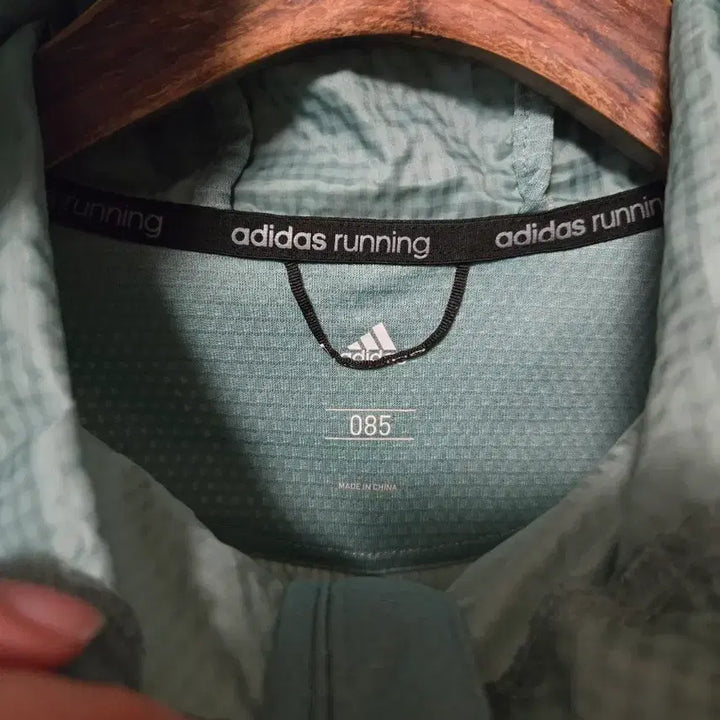 [BUNJANG] Adidas Running Windbreaker Jacket (Mint, 85) / [85] 아디다스 런닝 후드 바람막이 자켓 런닝복