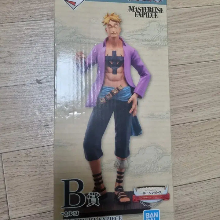 [SOLD OUT] (할인) 반다이 원피스 마르코 B상 피규어