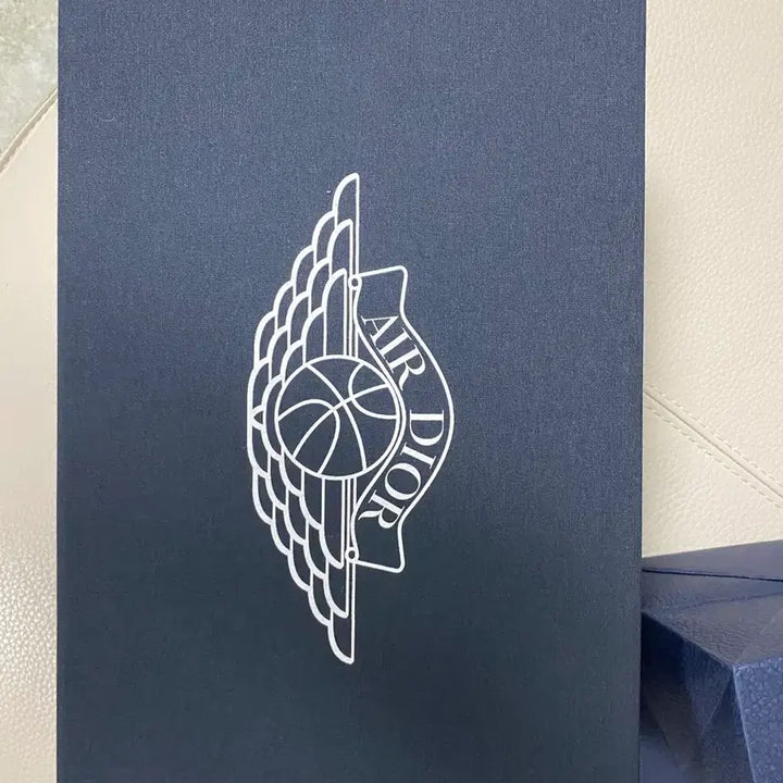 [BUNJANG] Air Dior Jordan 1 Low Size 43 270 New / 에어 디올 조던 1 로우 사이즈 43 (270) 정품,새상품)