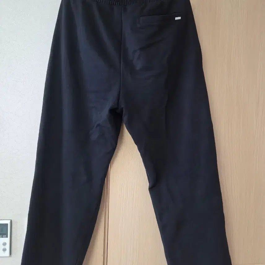 [BUNJANG] Umbro Wide Training Pants / 엄브로 와이드 트레이닝 츄리닝 바지