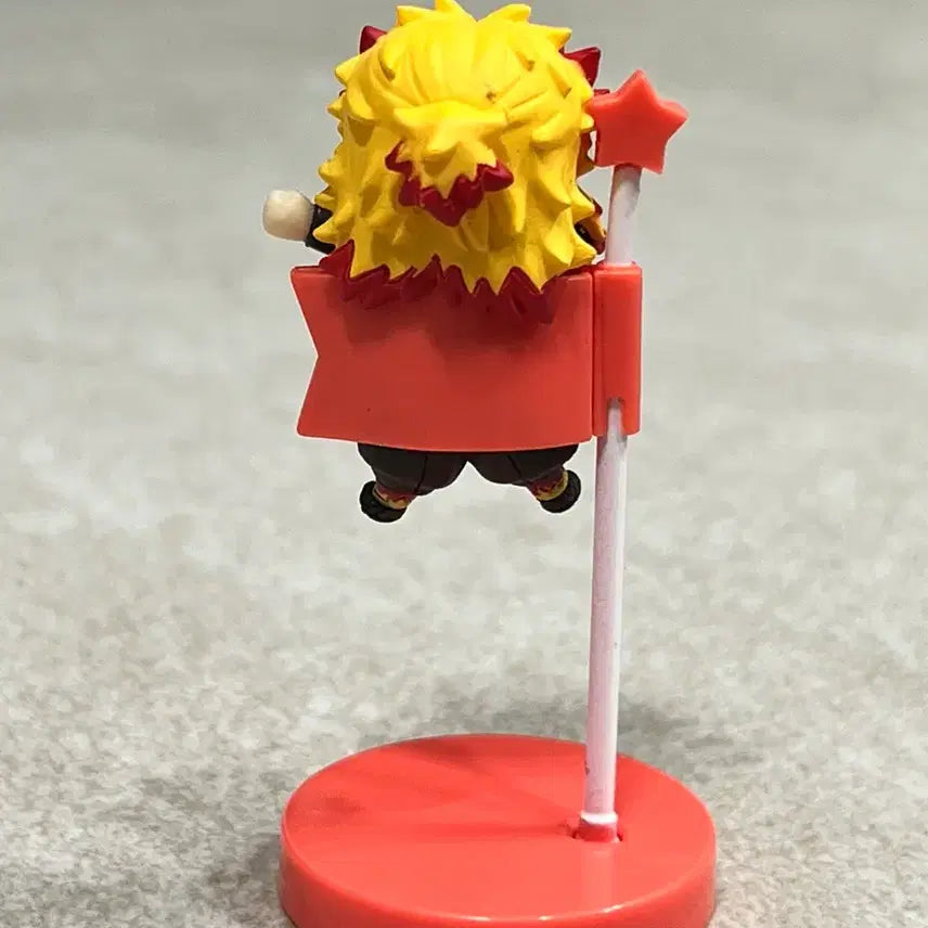 [BUNJANG] Demon Slayer Rengoku Figure / 귀멸의칼날 데코라픽 렌고쿠 피규어 판매합니다.
