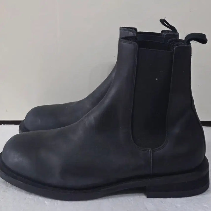 [SOLD OUT] [275] 슈펜x핏더사이즈 세쿠시 어셈블 첼시부츠 와이드핏 블랙ㅡ단종매물