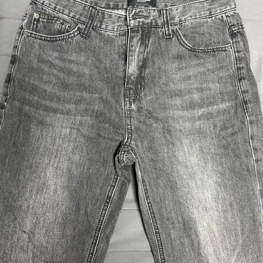 [BUNJANG] FATALISM Washed Black Denim Pants / FATALISM 워시드 블랙 데님 팬츠 판매합니다.