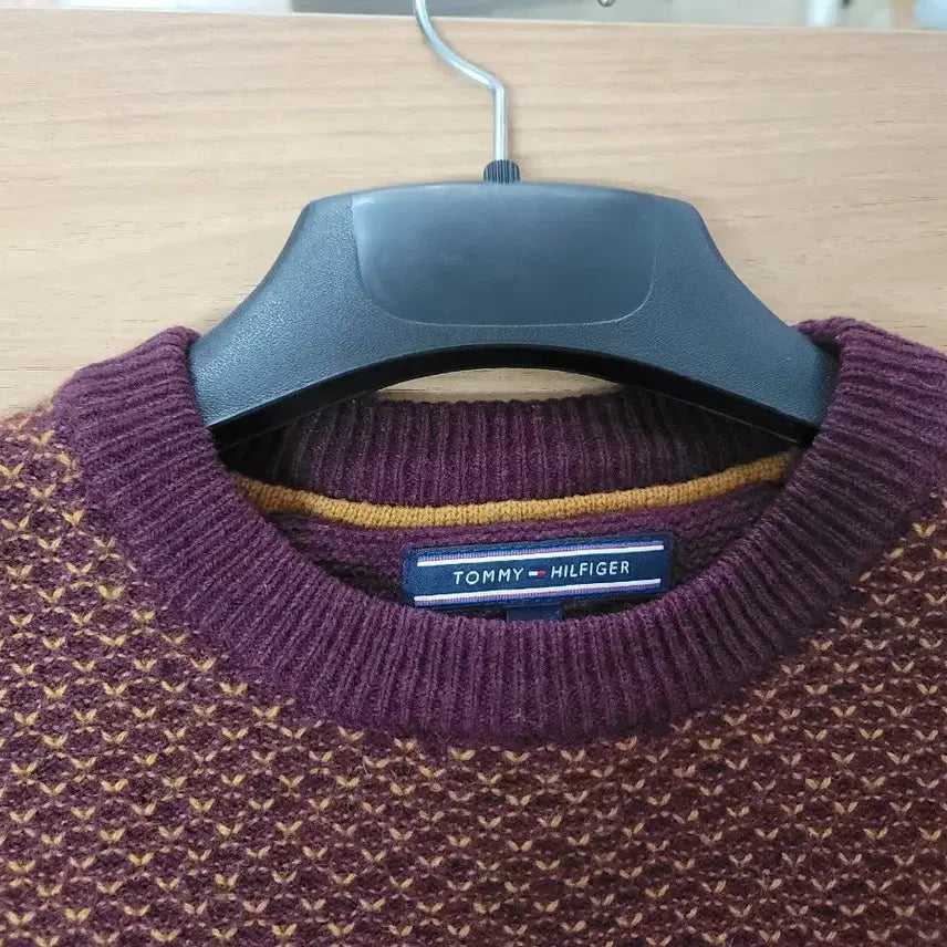 [BUNJANG] Tommy Hilfiger Gradient Wool Knit Sweater / TOMMY HILFIGER 타미힐피거 그라데이션 모직 니트티