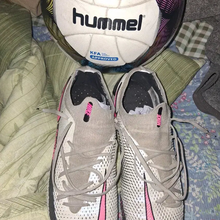 [BUNJANG] Nike Soccer Cleats / 나이키 최상급축구화265-270(축구공 서비스)