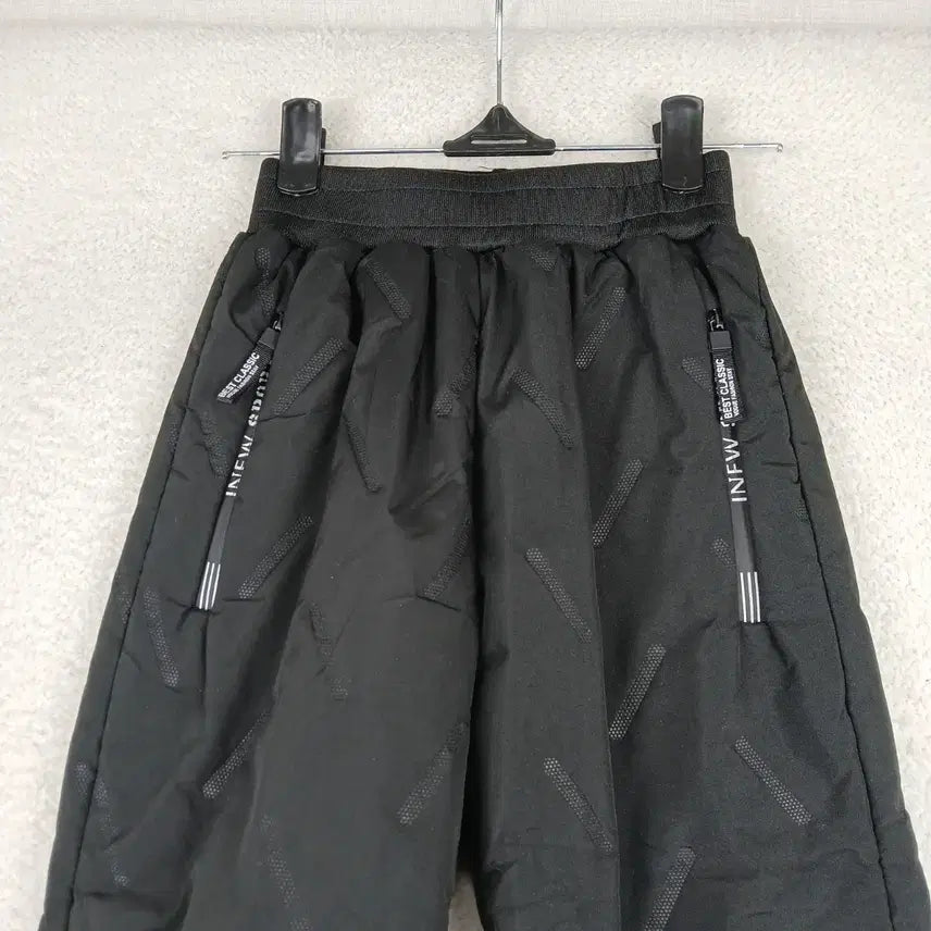 [BUNJANG] Kids Fleece Lined Padded Training Jogger Pants (Size 130) / 아동 기모 패딩 트레이닝 조거 팬츠(130)