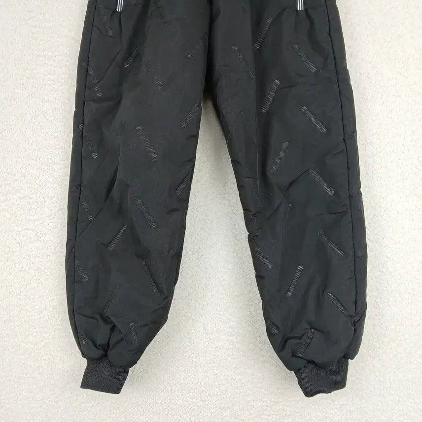 [BUNJANG] Kids Fleece Lined Padded Training Jogger Pants (Size 130) / 아동 기모 패딩 트레이닝 조거 팬츠(130)