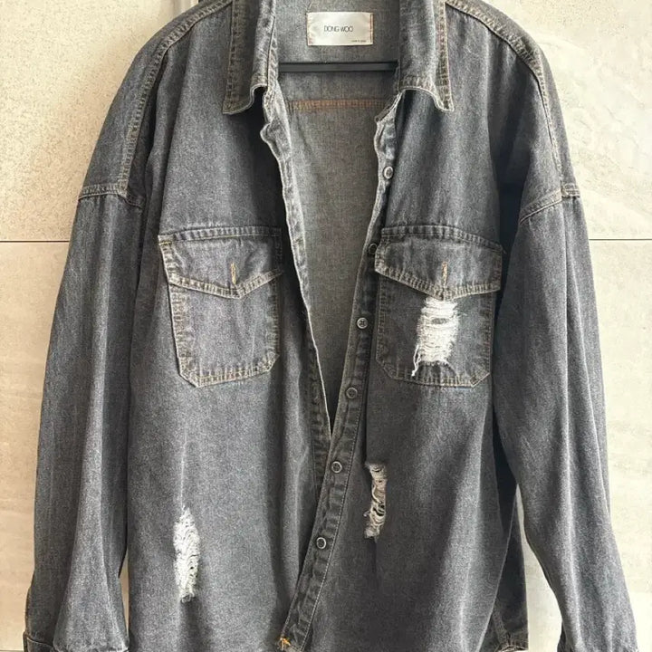 [BUNJANG] DONGWOO Denim Shirt Jacket - Black, Damage / DONGWOO 데님 셔츠 자켓 블랙 데미지