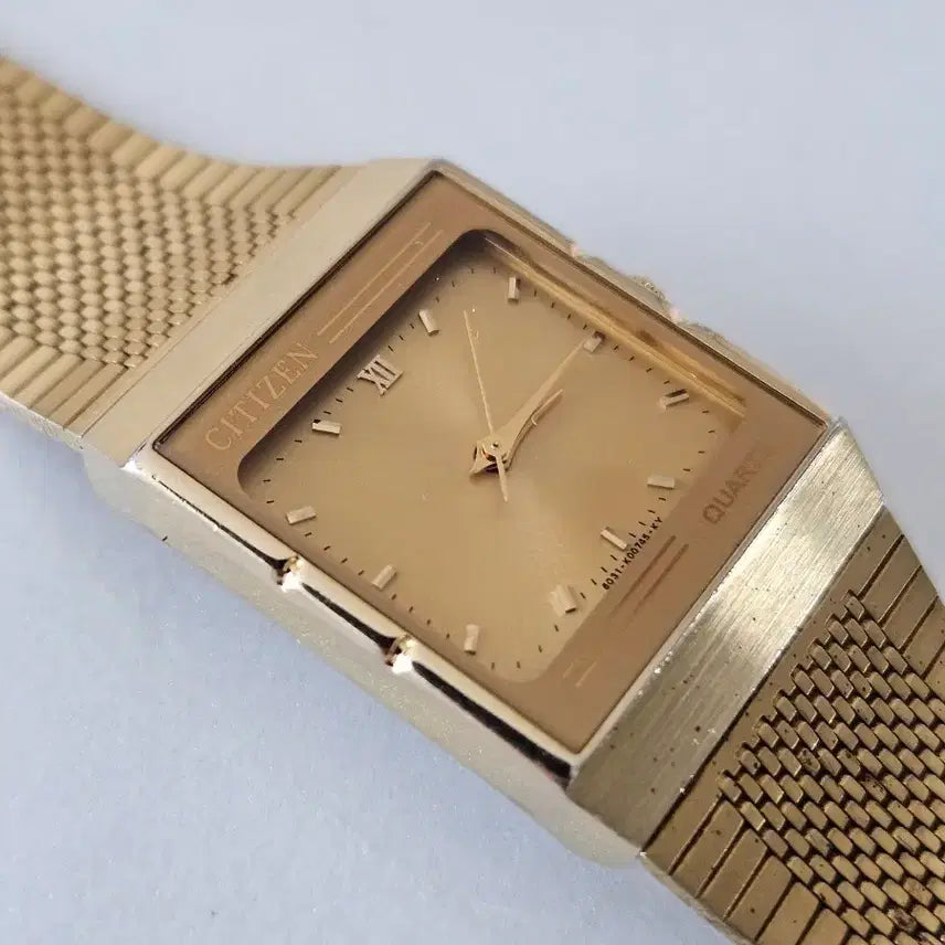 [BUNJANG] Citizen Square Gold Plated Quartz Watch / 빈티지 시티즌 사각 금장 쿼츠 시계