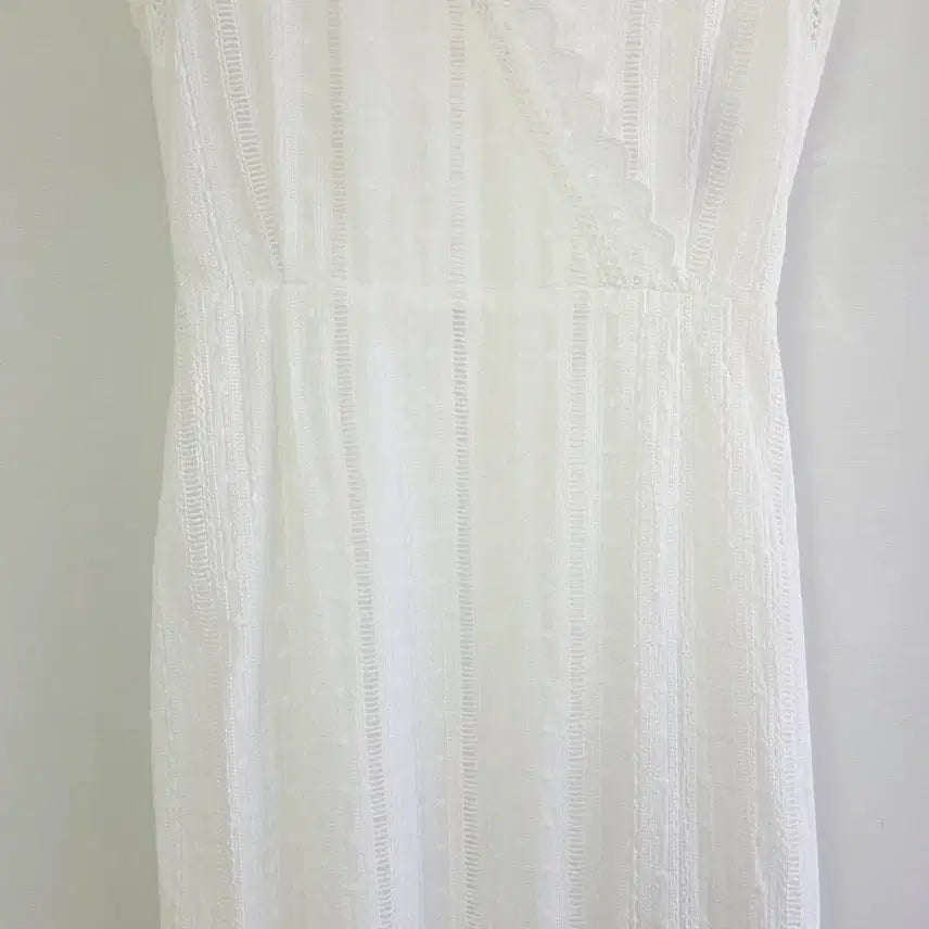 [BUNJANG] THE CHEMI White Lace Mermaid Long Dress / [THE CHEMI] 더케미 화이트 레이스 머메이드 롱원피스 여성 F