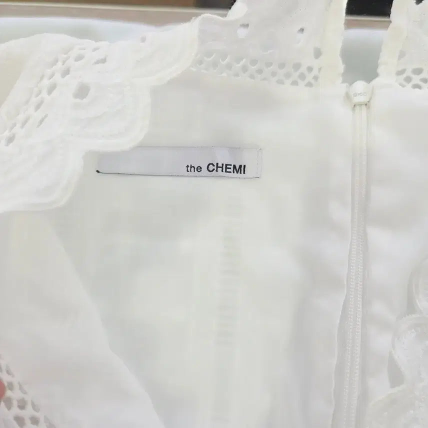 [BUNJANG] THE CHEMI White Lace Mermaid Long Dress / [THE CHEMI] 더케미 화이트 레이스 머메이드 롱원피스 여성 F