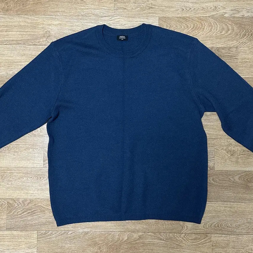 [BUNJANG] Musinsa Standard Minimal Crew Neck Knit / 무신사 스탠다드 미니멀 크루 넥 니트 [더콰이즈]