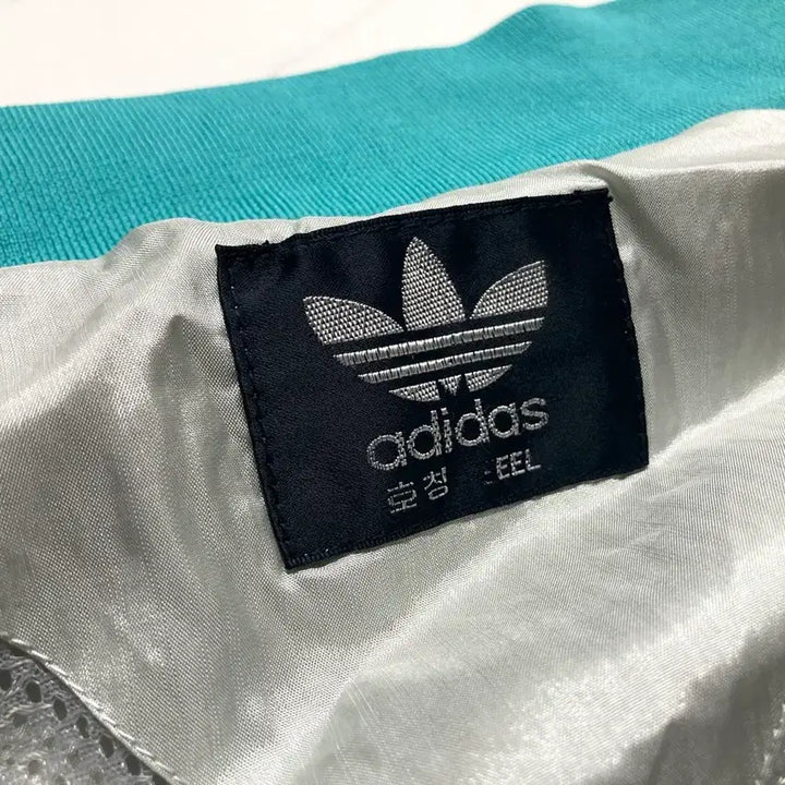 [BUNJANG] Adidas Firebird Oversized Windbreaker Jacket / 80-90s 아디다스 파이어버드 오버핏 바람막이 110~