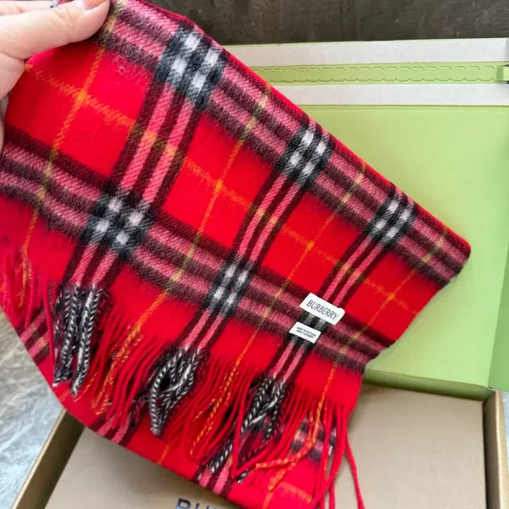[BUNJANG] Burberry Check Pattern Red Muffler / 버버리 체크 패턴 레드 머플러