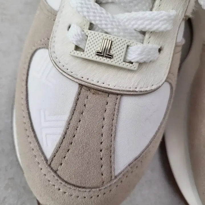 [BUNJANG] Lanvin Collection Sneakers (230) / 랑방컬렉션 스니커즈(사진 도용시 법적조치)