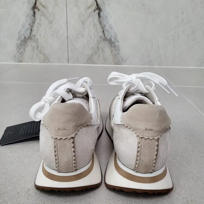 [BUNJANG] Lanvin Collection Sneakers (230) / 랑방컬렉션 스니커즈(사진 도용시 법적조치)