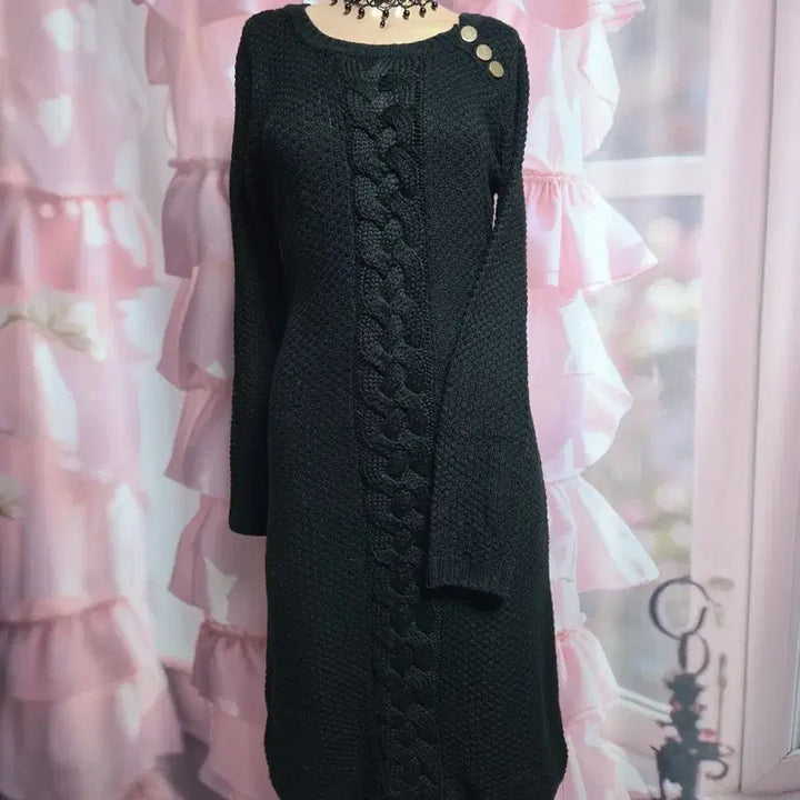 [BUNJANG] Calvin Klein Gold Button Cable Knit Dress / 캘빈클라인 금장단추 포인트 꽈배기 니트원피스