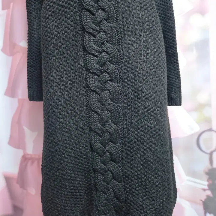 [BUNJANG] Calvin Klein Gold Button Cable Knit Dress / 캘빈클라인 금장단추 포인트 꽈배기 니트원피스