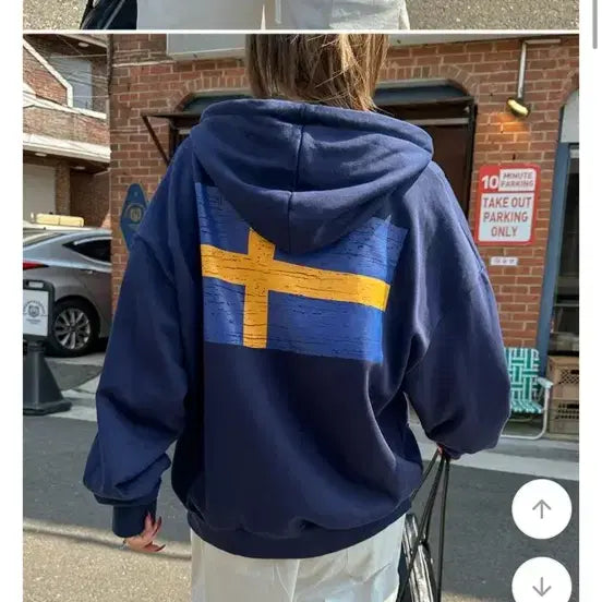 [BUNJANG] Avely Flag Hooded Zip-up / *당일발송*새상품 에이블리 플래그 후드집업