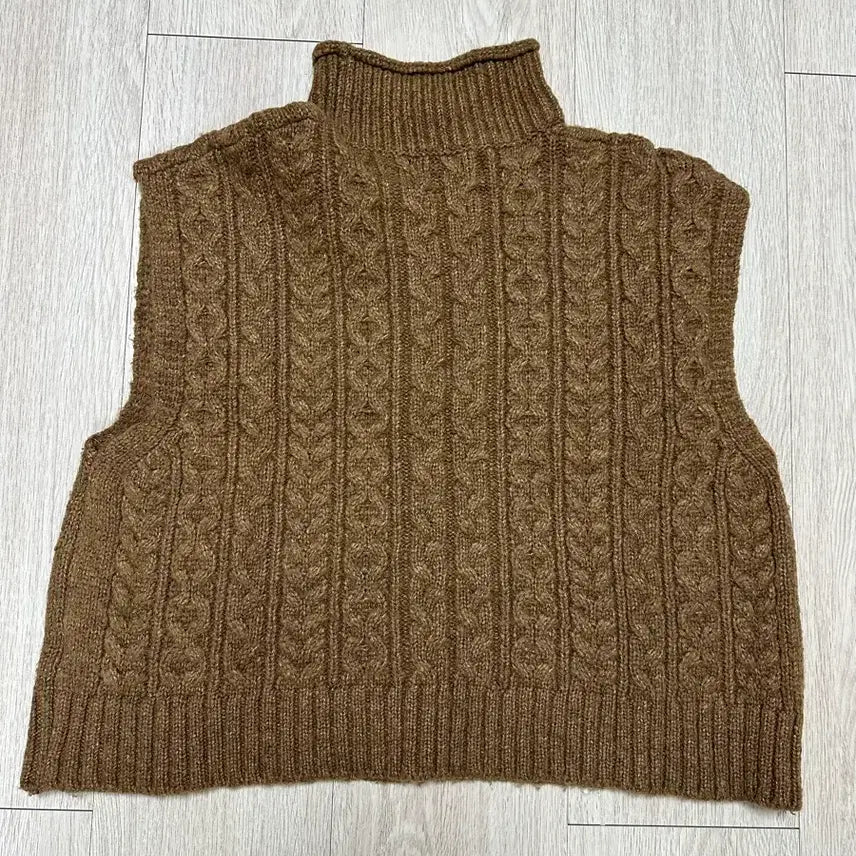 [BUNJANG] Yan13 Knit Vest / 얀13 니트베스트
