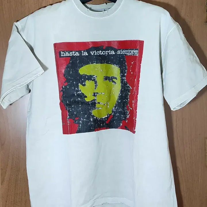 [BUNJANG] Riover Che Guevara T-Shirt / 리오버 체게바라 티셔츠 105