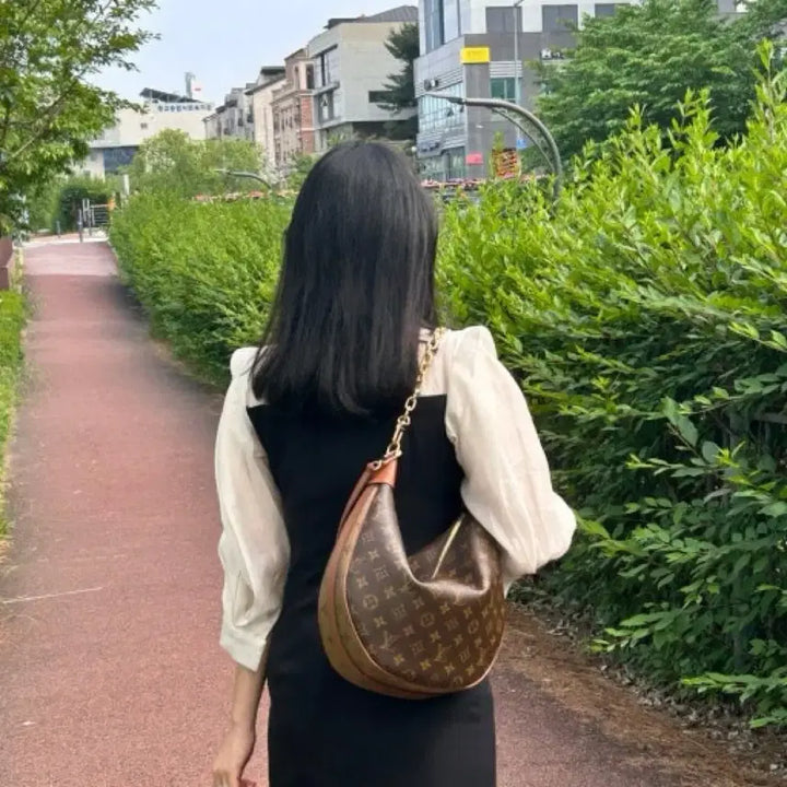 [BUNJANG] Louis Vuitton Loop Hobo Shoulder/Crossbody Bag / 정품 루이비통 루프호보 숄더.크로스백