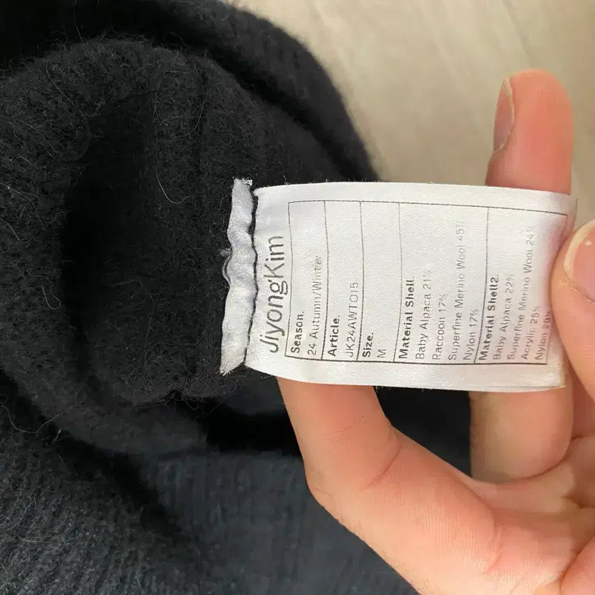 [BUNJANG] Ziyong Kim Pullover M / 지용킴 풀오버 m