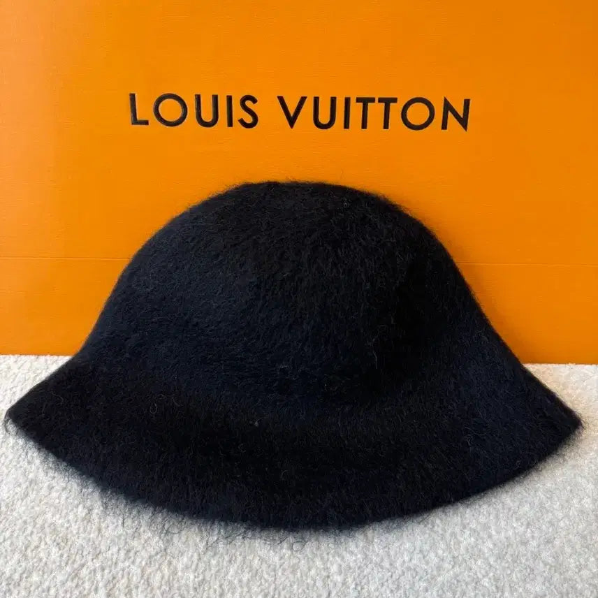[BUNJANG] Louis Vuitton Black Bucket Hat / 루이비통 블랙 벙거지 모자 구매