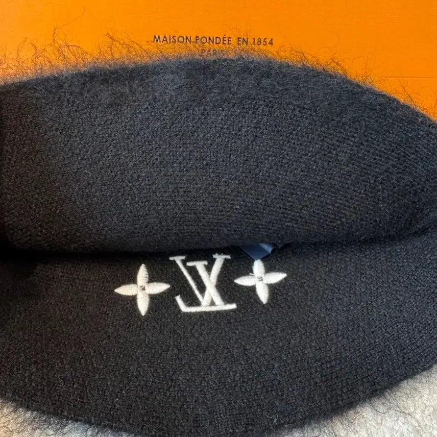 [BUNJANG] Louis Vuitton Black Bucket Hat / 루이비통 블랙 벙거지 모자 구매