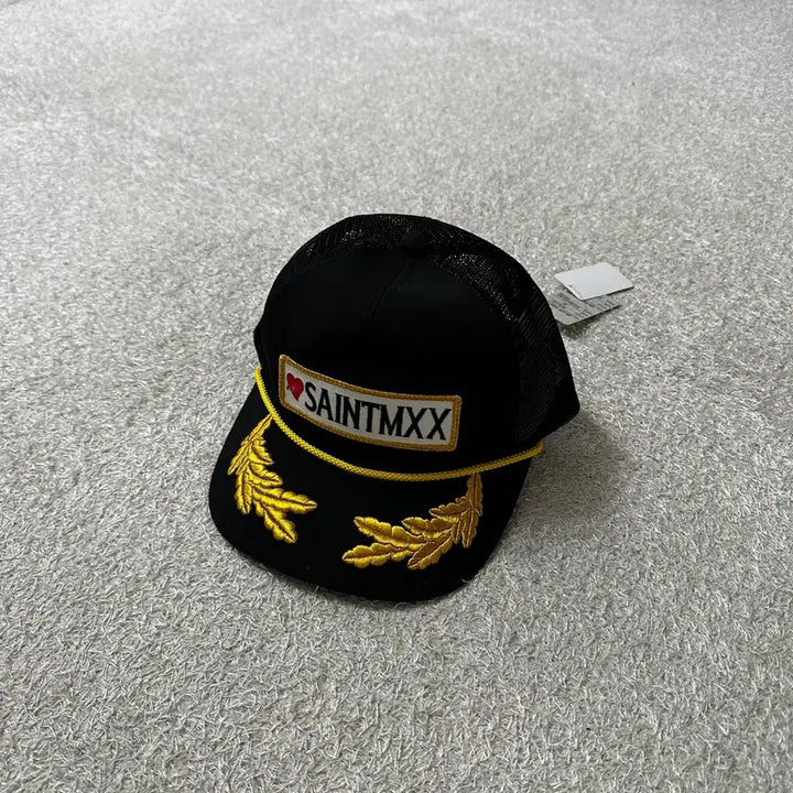 [SOLD OUT] [OS] 세인트미카엘 SAINTMXX 트러커 캡 모자