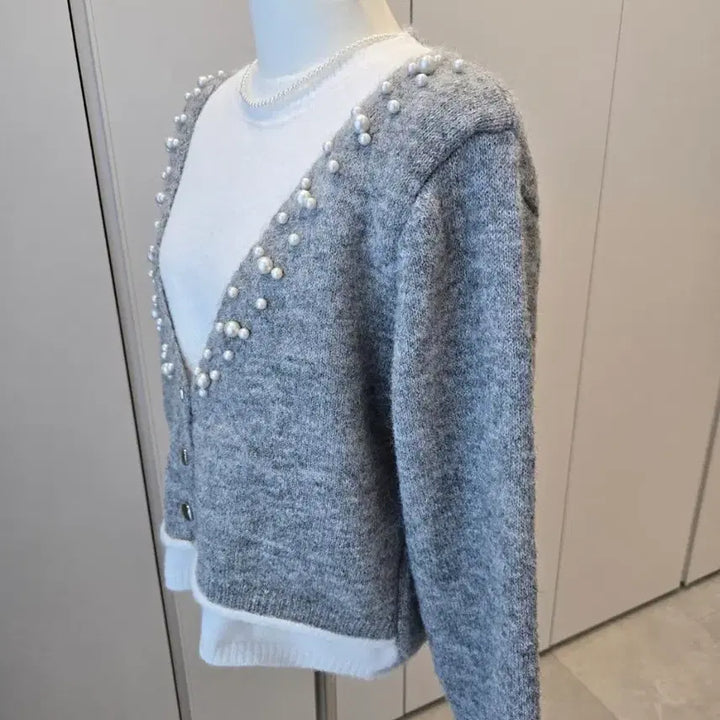 [BUNJANG] V-Pearl Knit Cardigan / [미착용/새제품] 브이 진주 니트